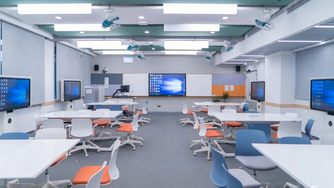 奧威亞AI賦能創新，廣州大學教學空間更智慧