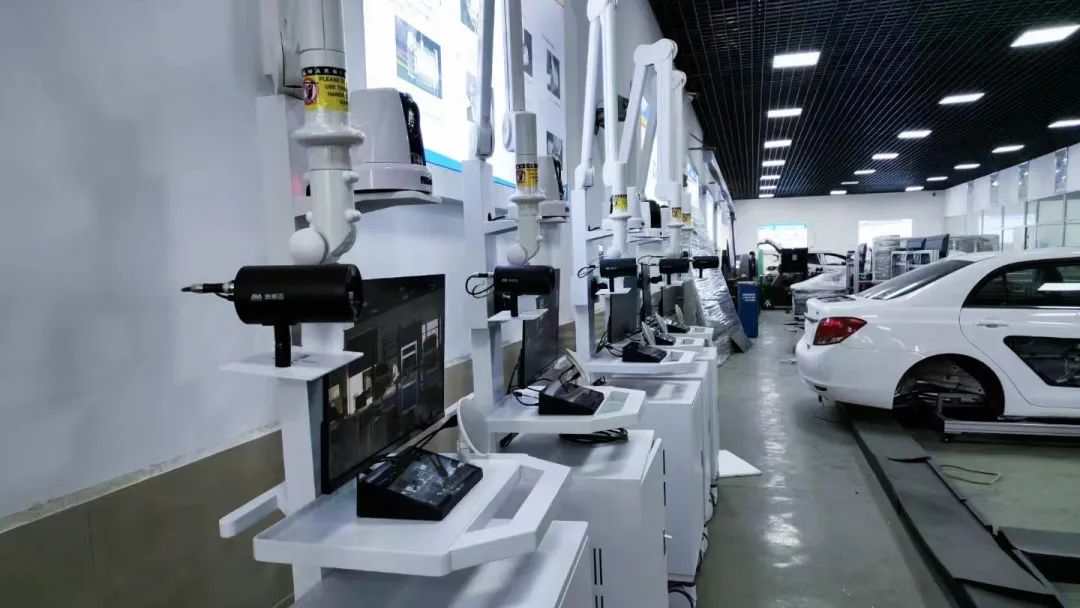 合肥汽車機械技術學校1.jpg 合肥汽車機械技術學校1.jpg