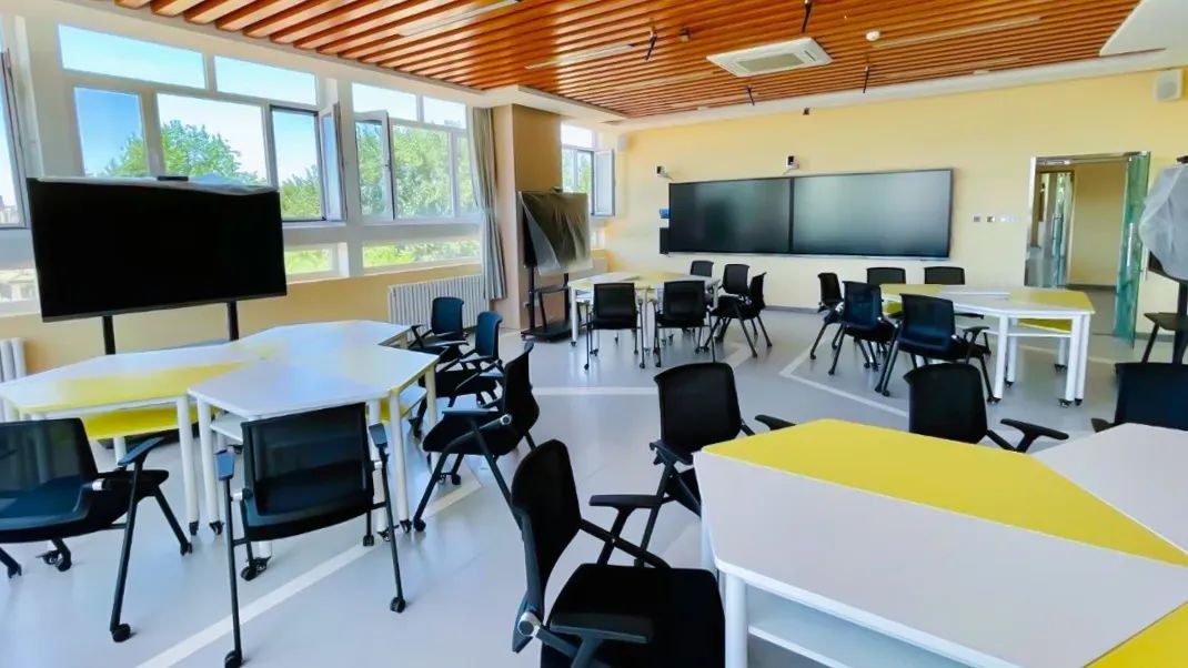 天津醫學高等專科學校2.jpg 天津醫學高等專科學校2.jpg