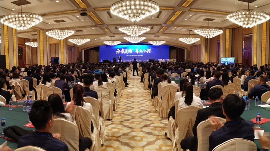 奧威亞：揚帆再起航，再戰(zhàn)新征程，開創(chuàng)新輝煌