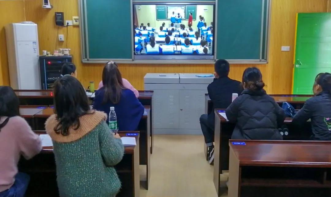 湖南網(wǎng)絡(luò)聯(lián)校.jpg 湖南網(wǎng)絡(luò)聯(lián)校.jpg